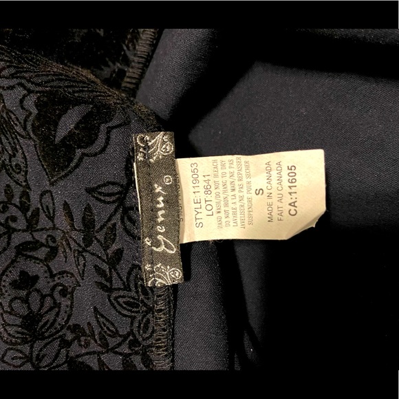 Designer Skirt - Picture 3 of 3
